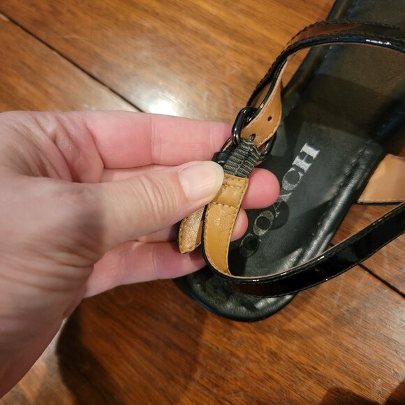 Coach Cassidy Black Leather Thong Sandals - Picture 10 of 13